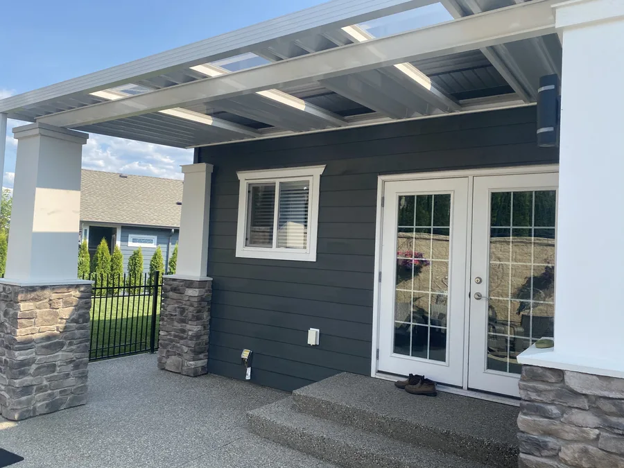 Glass Cover Corner — Kelowna, Okanagan Patio Covers